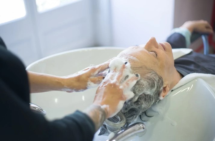 What is a Step in Practicing Correct Personal Hygiene